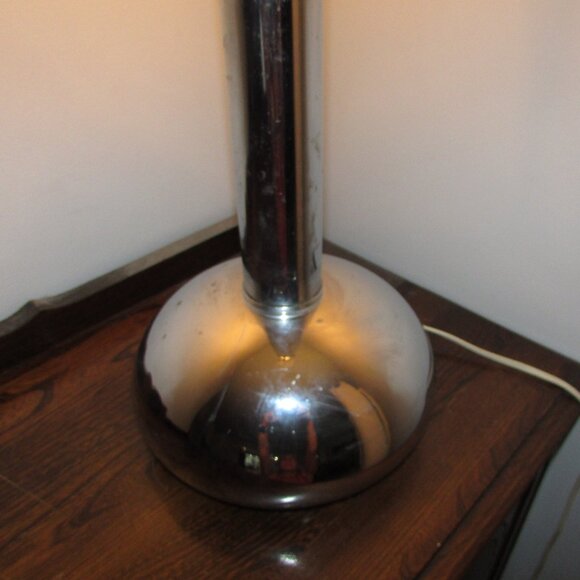 Vintage Chrome Dome Lamp Base - Picture 8 of 10